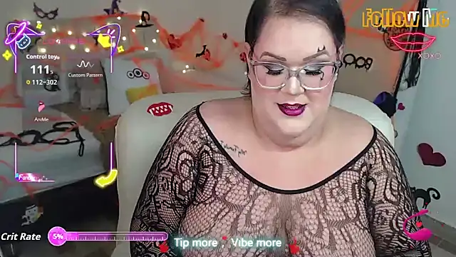 GiannaMorrys online show from 10/19/25, 02:56