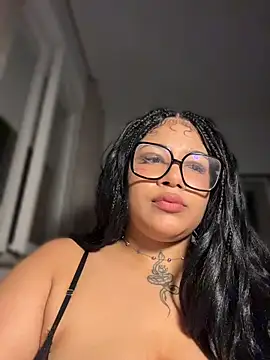 IamSashaLuv online show from 05/09/26, 12:05