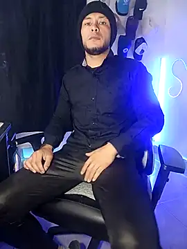 Snapshot of sebastian_horny chatting on 12/18/25, 09:04 sebastian horny online show from 12/18/25, 09:04