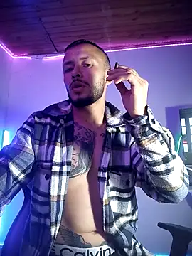 Snapshot of sebastian_horny chatting on 02/17/26, 07:05 sebastian horny online show from 02/17/26, 07:05