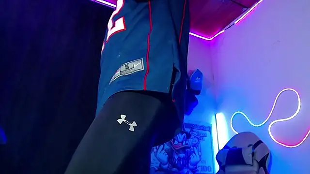 Snapshot of sebastian_horny chatting on 03/14/26, 03:01 sebastian horny online show from 03/14/26, 03:01