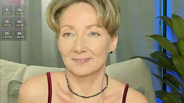 Snapshot of AkexandraFix chatting on 02/27/26, 02:06 AkexandraFix online show from 02/27/26, 02:06