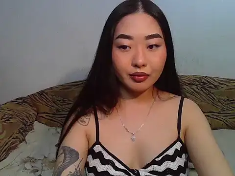 Aleksa Blackdream online show from 11/21/25, 03:44