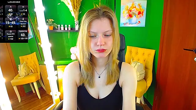 MaryHiggins online show from 03/19/25, 07:40