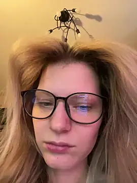 MaryHiggins online show from 02/12/26, 02:23