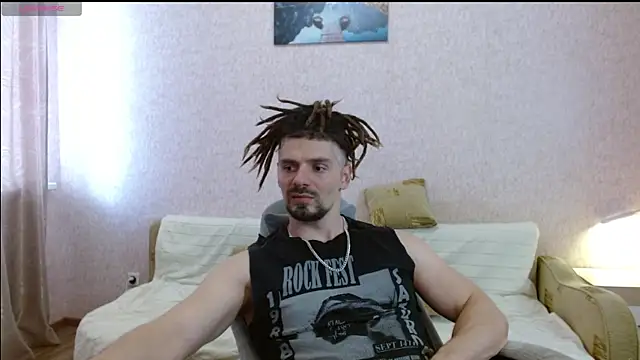 Aestheticguy101 online show from 05/26/26, 01:40