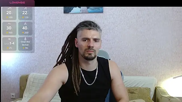 Snapshot of Aestheticguy101 chatting on 07/28/26, 03:21 Aestheticguy101 online show from 07/28/26, 03:21