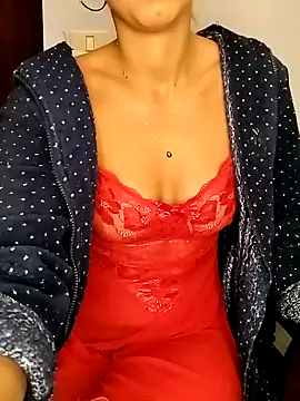 Snapshot of megan2021 chatting on 10/19/25, 12:28 megan2021 online show from 10/19/25, 12:28