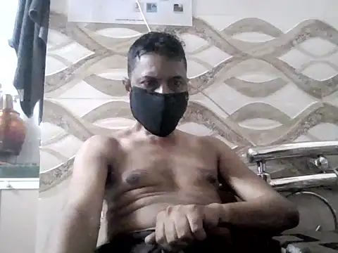 Snapshot of desi_llund chatting on 05/07/26, 04:34 desi llund online show from 05/07/26, 04:34