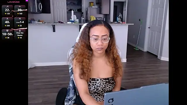 RylHoneyy online show from 06/21/26, 06:43