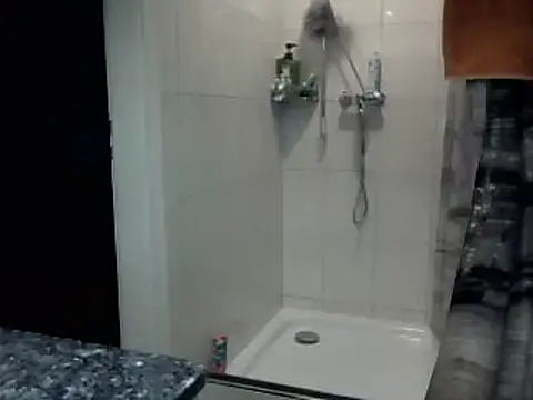 Snapshot of sexylover2525 chatting on 02/13/25, 01:50 sexylover2525 online show from 02/13/25, 01:50