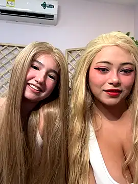 Snapshot of seraphine23 chatting on 09/24/25, 12:36 seraphine23 online show from 09/24/25, 12:36