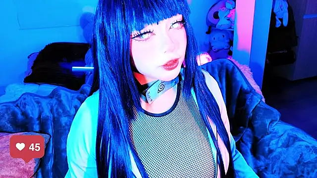 seraphine23 online show from 03/19/26, 02:26