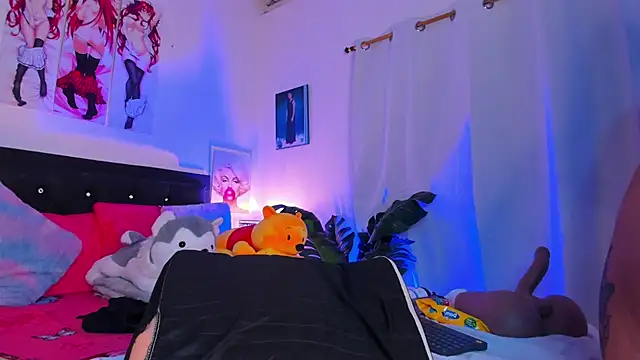 annita lopez online show from 02/19/25, 03:17