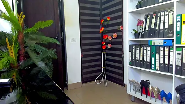 Snapshot of lisa2018 chatting on 03/01/25, 04:47 lisa2018 online show from 03/01/25, 04:47