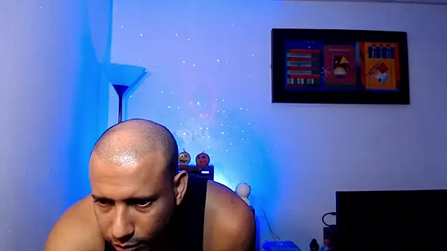 Snapshot of thommerxxx chatting on 06/16/26, 12:41 thommerxxx online show from 06/16/26, 12:41