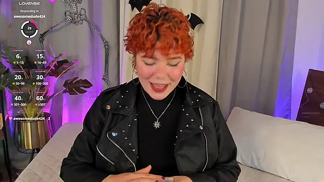 Amy art online show from 10/28/25, 08:33