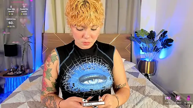 Amy art online show from 01/18/26, 06:23