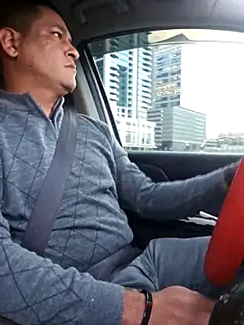 Snapshot of Yedriserna chatting on 10/25/25, 12:13 Yedriserna online show from 10/25/25, 12:13