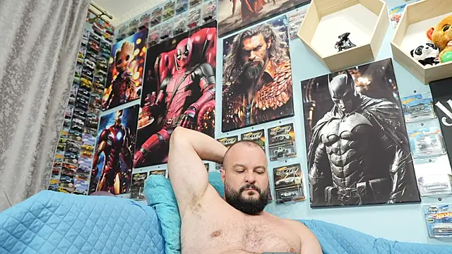 Muscle Bear online show from 09/17/25, 03:46