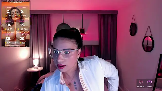Snapshot of Galilea_Fox chatting on 10/23/25, 04:23 Galilea Fox online show from 10/23/25, 04:23