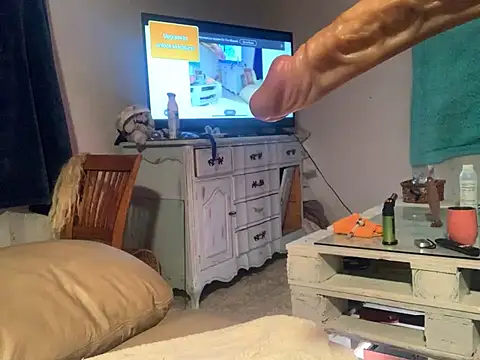 Snapshot of DreamGurlDaisy@xh chatting on 03/21/25, 02:07 DreamGurlDaisyxh online show from 03/21/25, 02:07