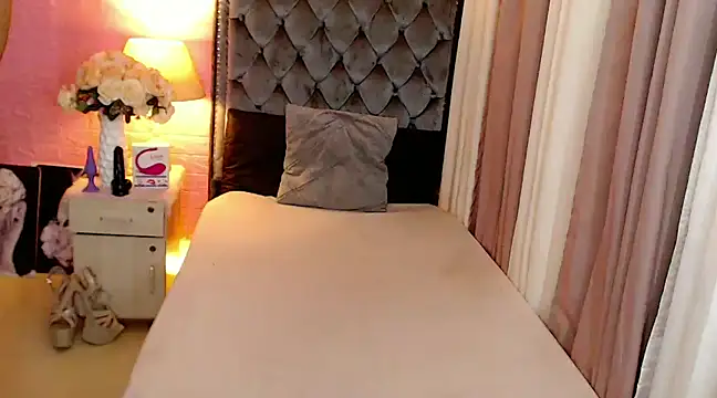 Snapshot of Urgirl_Ekang chatting on 01/09/25, 11:34 Urgirl Ekang online show from 01/09/25, 11:34