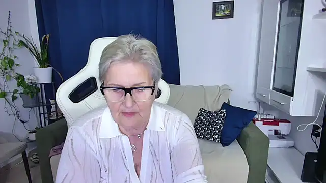 Selenna57 online show from 04/14/26, 04:57