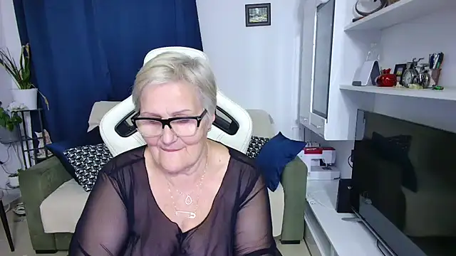 Selenna57 online show from 04/23/26, 05:26