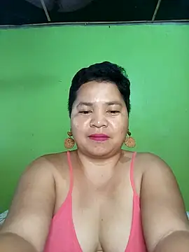 hotpussyxxx33x online show from 05/16/26, 06:10