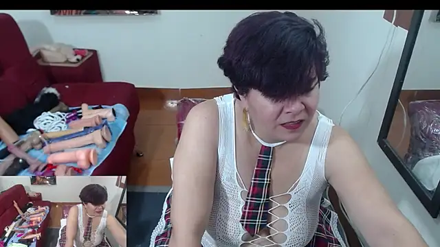 angelitolove727 online show from 10/10/25, 07:46