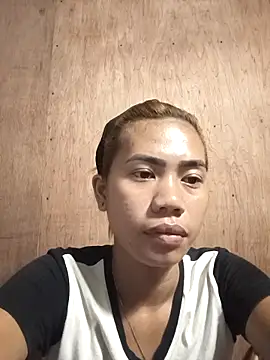 Snapshot of Cutie_body11 chatting on 12/13/24, 12:50 Cutie body11 online show from 12/13/24, 12:50