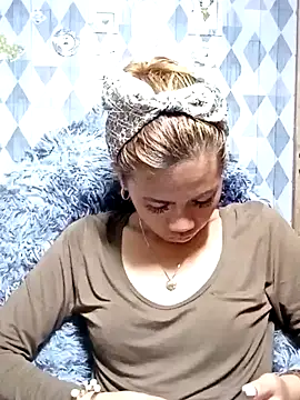 Snapshot of Cutie_body11 chatting on 01/13/25, 12:09 Cutie body11 online show from 01/13/25, 12:09