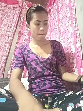 Snapshot of Cutie_body11 chatting on 02/19/25, 06:22 Cutie body11 online show from 02/19/25, 06:22