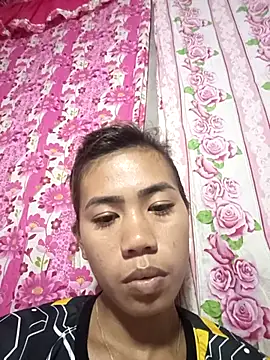 Snapshot of Cutie_body11 chatting on 03/12/25, 12:26 Cutie body11 online show from 03/12/25, 12:26