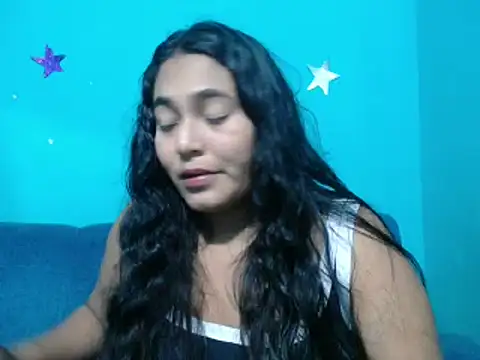 Snapshot of sirena_15 chatting on 01/21/25, 05:49 sirena 15 online show from 01/21/25, 05:49