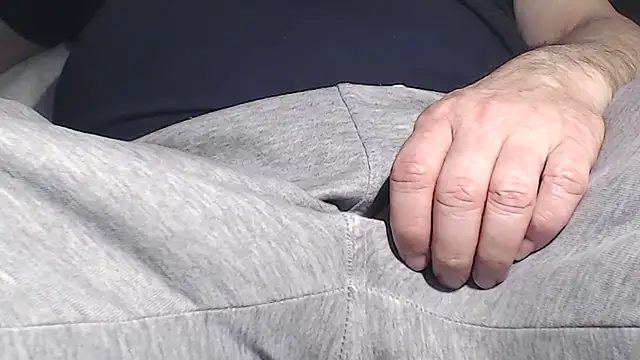 Snapshot of Small_one chatting on 01/30/25, 07:26 Small one online show from 01/30/25, 07:26