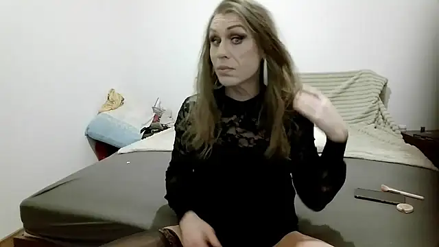 Snapshot of lilianashemale chatting on 02/22/26, 11:36 lilianashemale online show from 02/22/26, 11:36