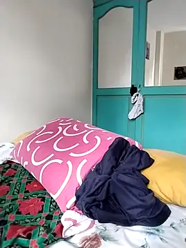 EmmaMelissa0521 online show from 12/14/25, 08:02