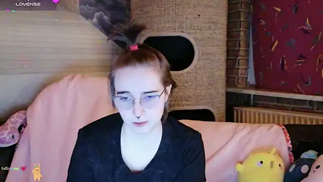 GamerGirl Eve online show from 12/04/25, 06:16