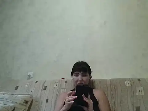 Snapshot of JeaneDavis chatting on 06/26/26, 02:54 JeaneDavis online show from 06/26/26, 02:54