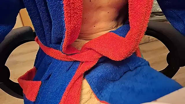 Snapshot of Danyell_K287 chatting on 12/05/25, 10:24 Danyell K287 online show from 12/05/25, 10:24