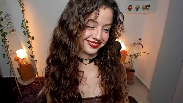 Snapshot of Cassandra_Caiin chatting on 07/07/26, 12:02 Cassandra Caiin online show from 07/07/26, 12:02