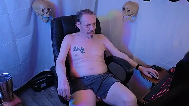 Richy  Rich  online show from 10/30/25, 08:16