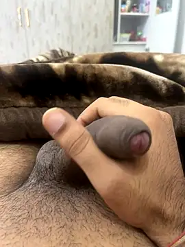 Snapshot of bigshow112 chatting on 11/19/25, 08:58 bigshow112 online show from 11/19/25, 08:58