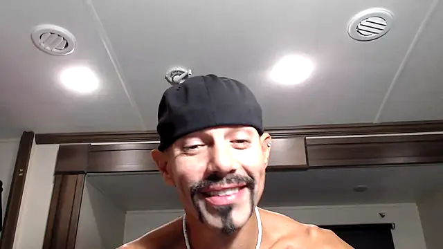 ThickD2C online show from 11/26/25, 01:06