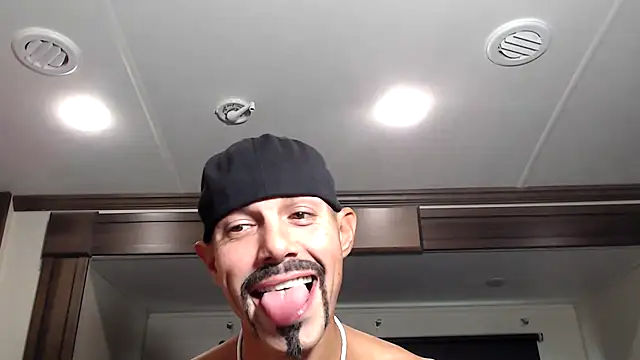 ThickD2C online show from 12/01/25, 08:14