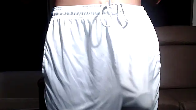 Snapshot of ThickD2C chatting on 07/16/26, 05:19 ThickD2C online show from 07/16/26, 05:19