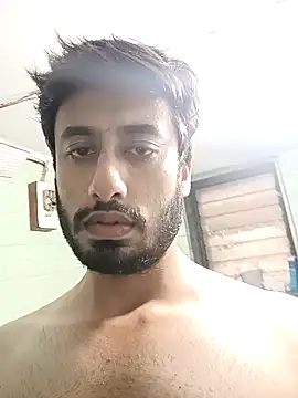 Snapshot of SimplyKarthik09 chatting on 01/15/25, 05:50 SimplyKarthik09 online show from 01/15/25, 05:50