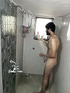 SimplyKarthik09 online show from 10/31/25, 04:35